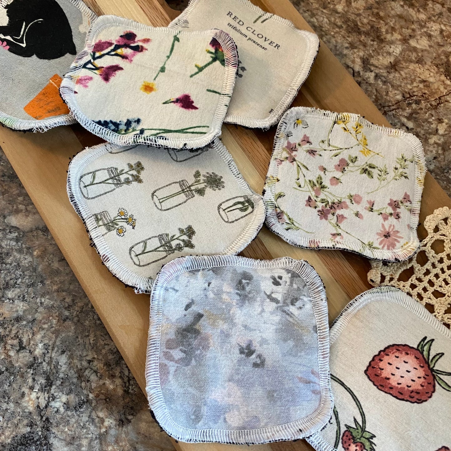 Makeup Wipes: Mixed Neutral Prints