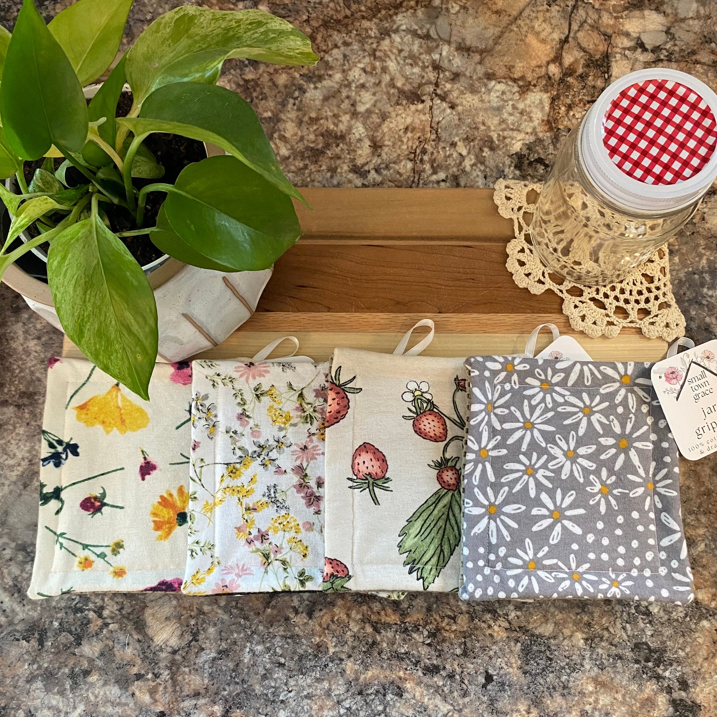 Honey Bees Jar Grippers