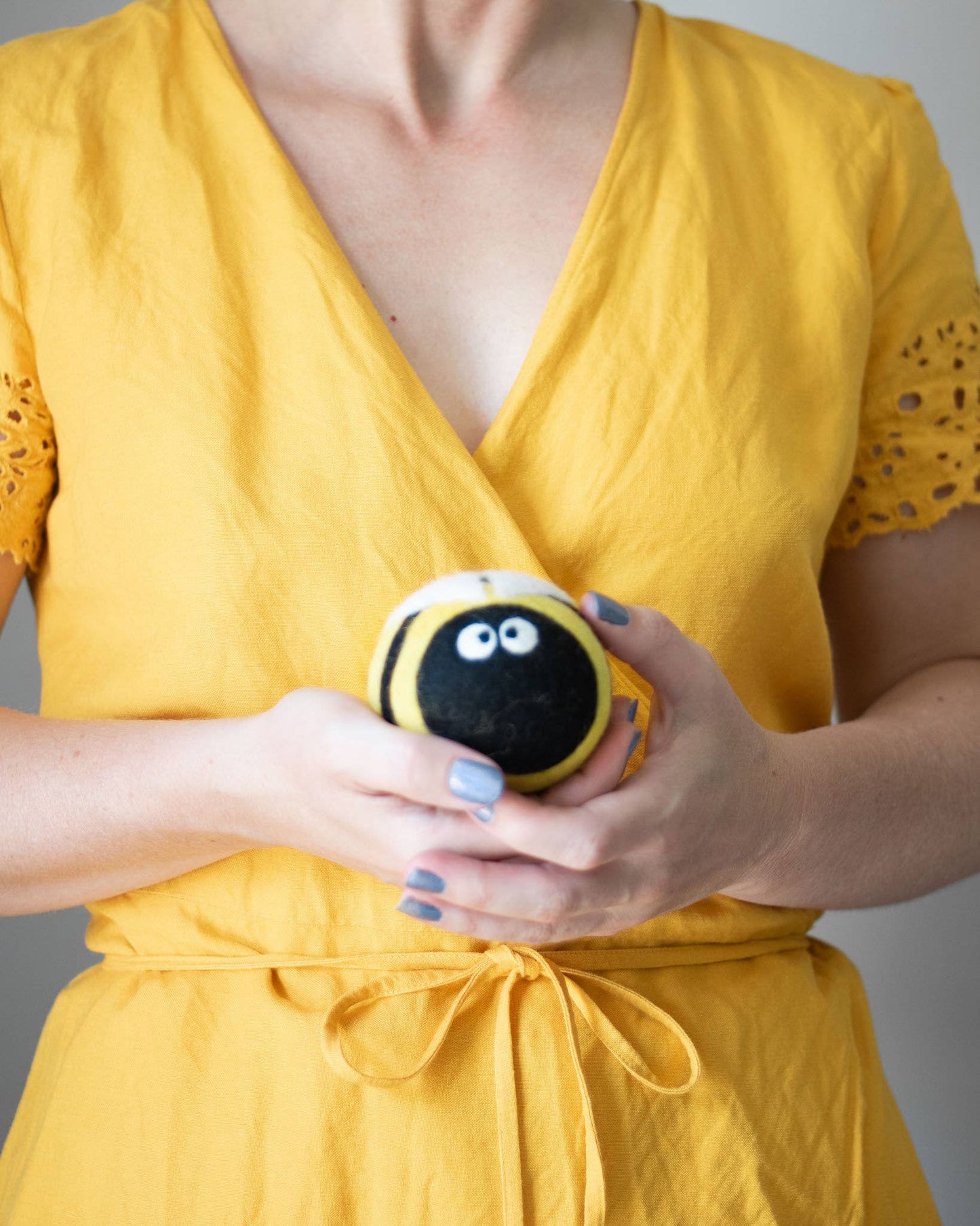 Bee Trio Eco Wool Dryer Balls - Set of 3: PACKAGE FREE