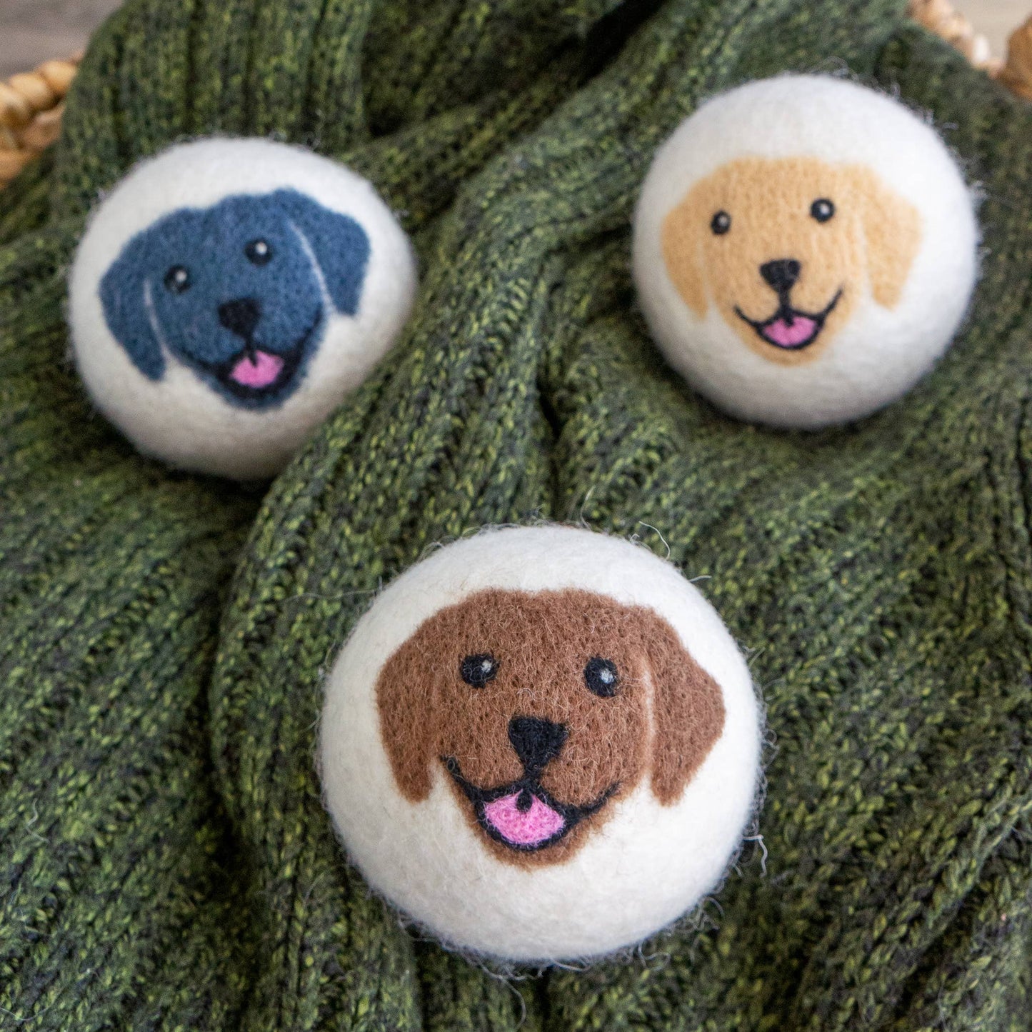 Happy Dogs Eco Wool Dryer Balls - Mix of 3 colors: PACKAGE FREE